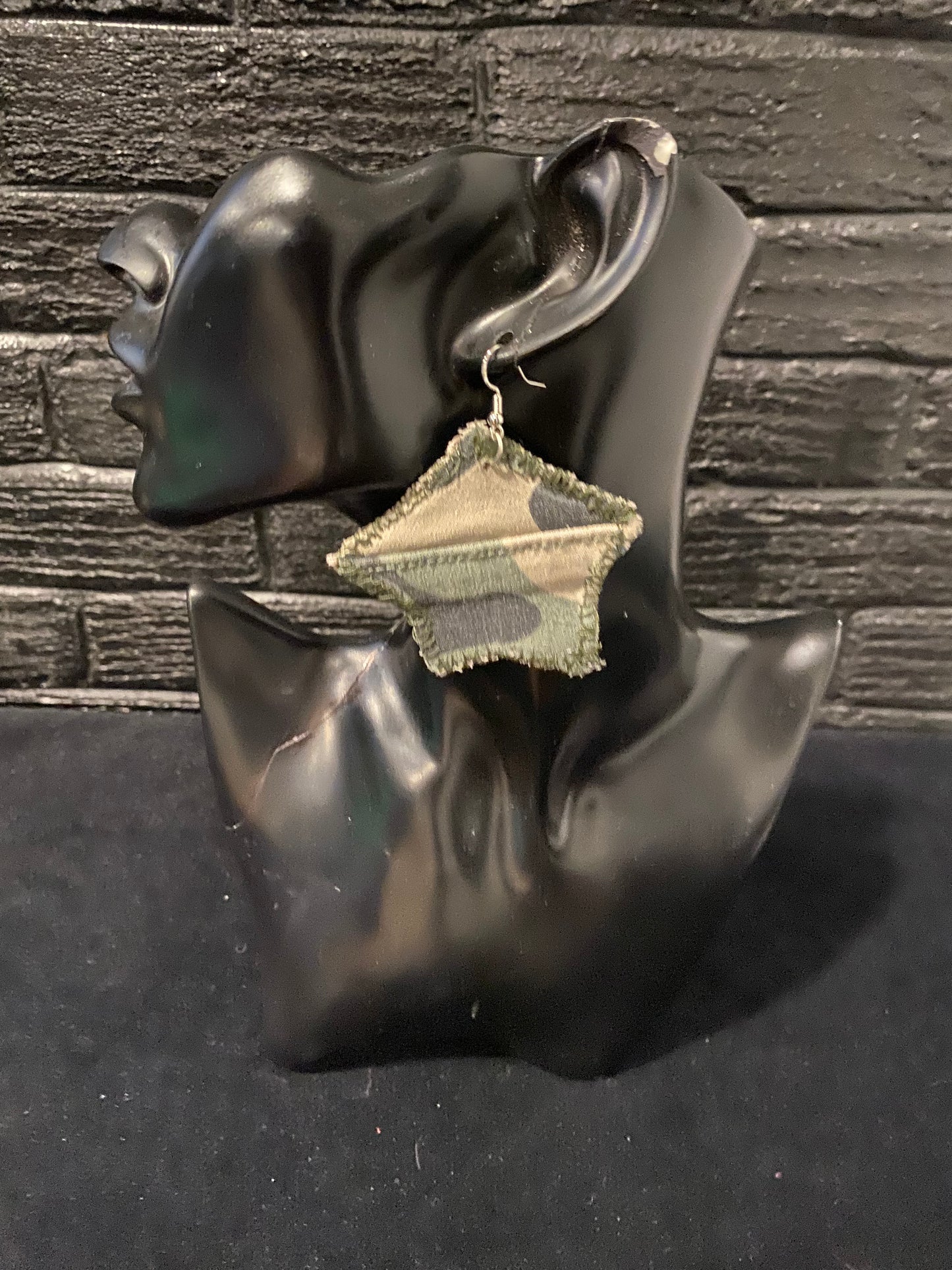 Medium Camo Stars