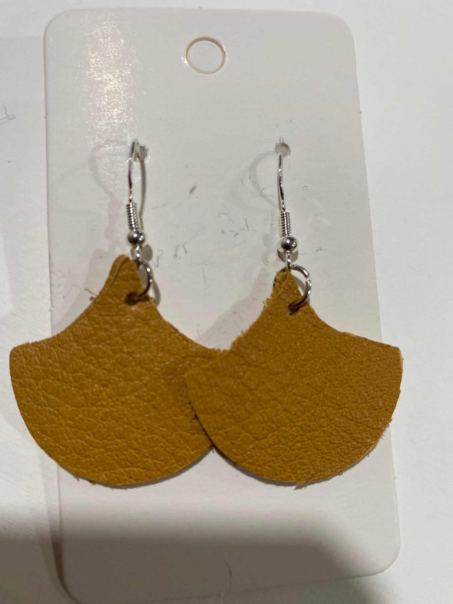 Small Leather Ginkgo